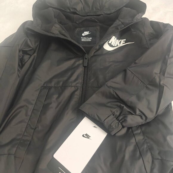 NWT Nike Kid's Windrunner Fleece Lined Water Repellent Jacket - Picture 3 of 4